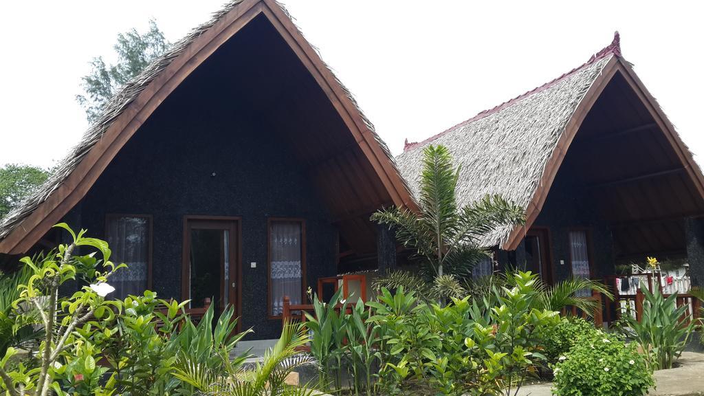 فندق Pemenangفي  Rose Bungalow المظهر الخارجي الصورة