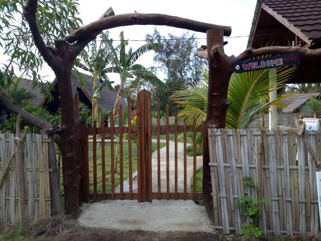فندق Pemenangفي  Rose Bungalow المظهر الخارجي الصورة