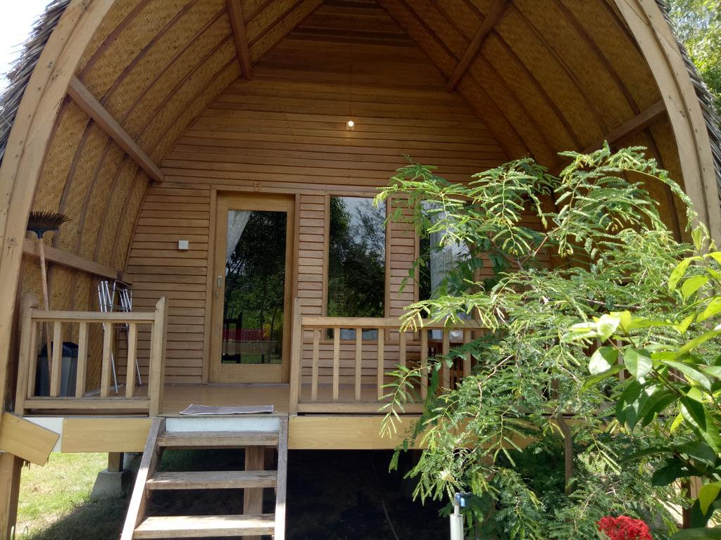 فندق Pemenangفي  Rose Bungalow المظهر الخارجي الصورة