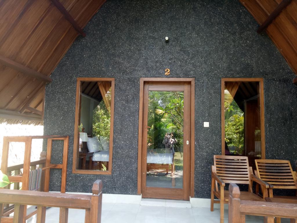 فندق Pemenangفي  Rose Bungalow المظهر الخارجي الصورة