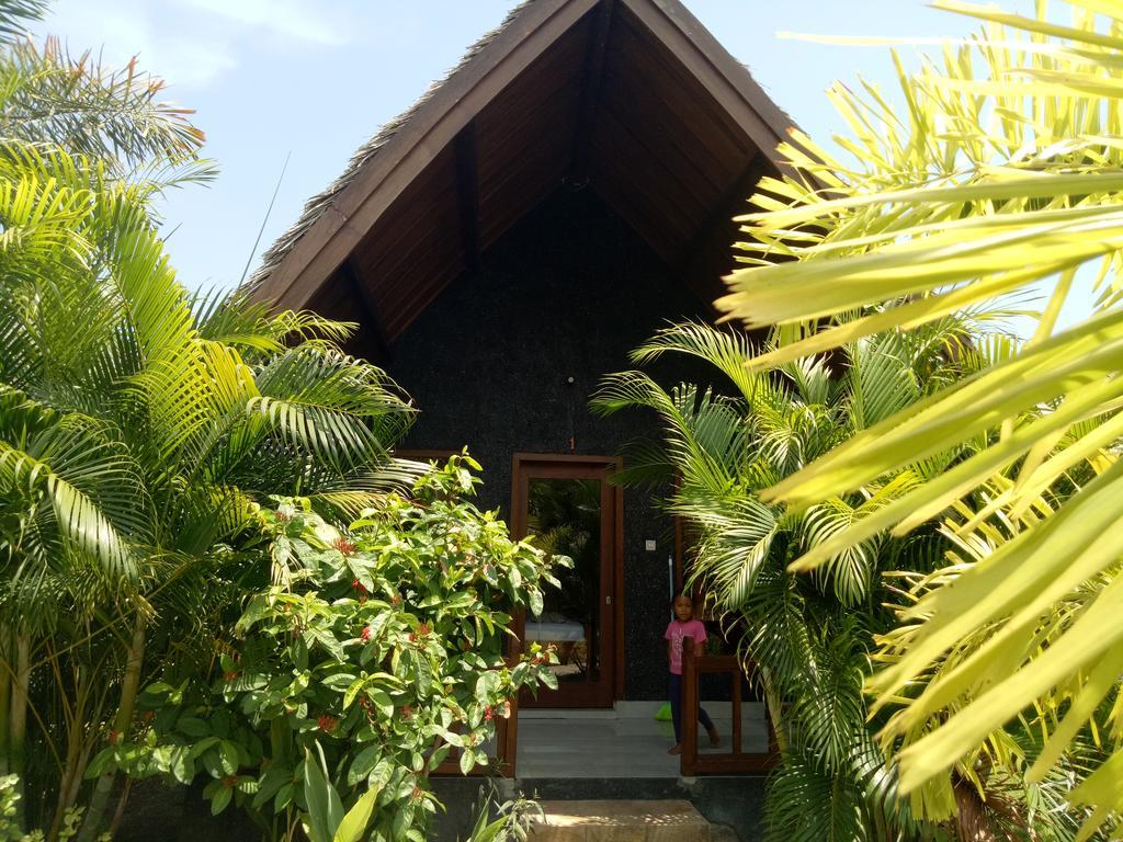 فندق Pemenangفي  Rose Bungalow المظهر الخارجي الصورة