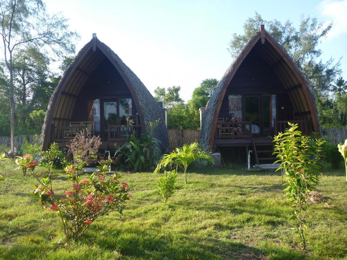 فندق Pemenangفي  Rose Bungalow المظهر الخارجي الصورة